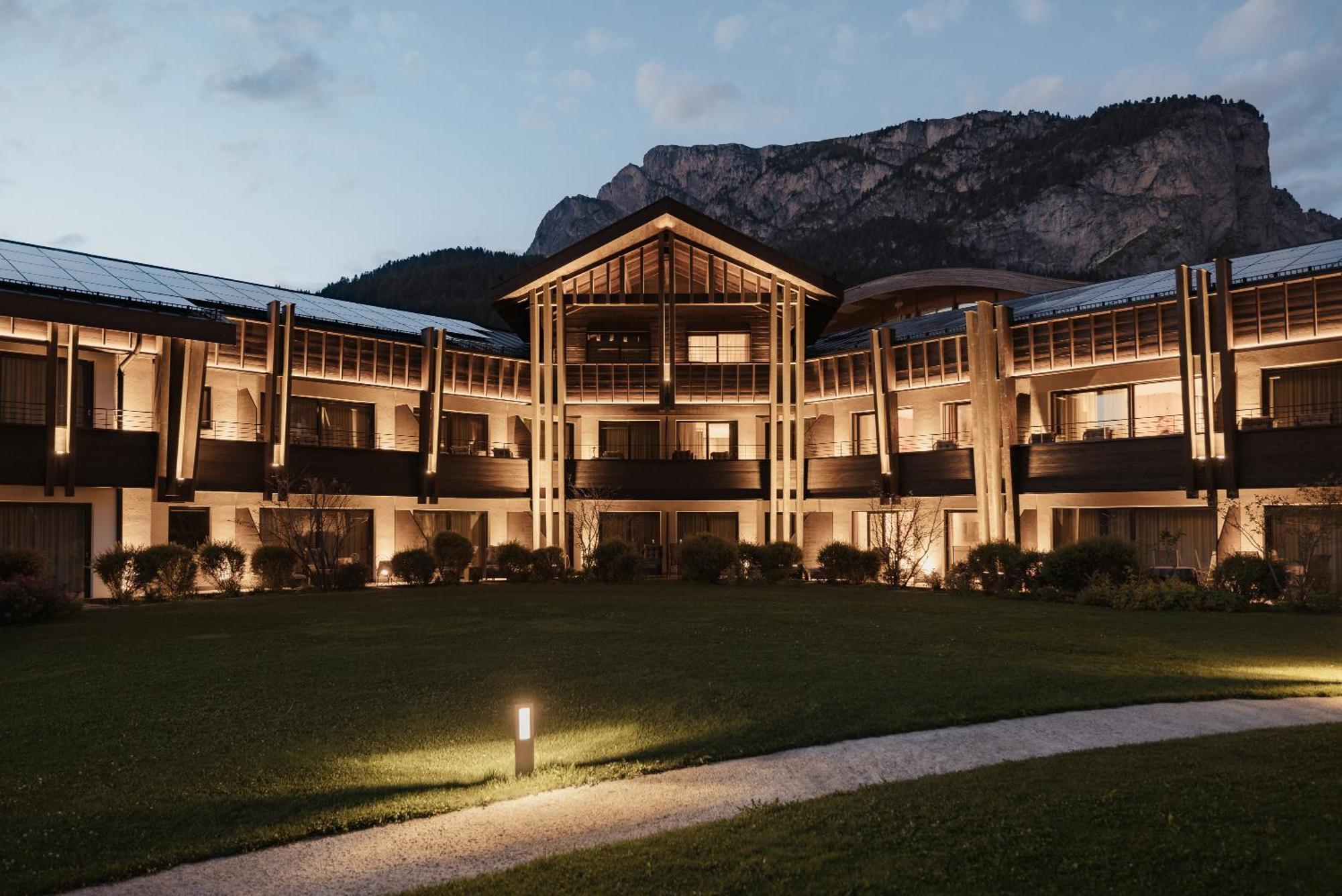 Granbaita Dolomites 塞尔瓦迪加尔代纳山谷 外观 照片